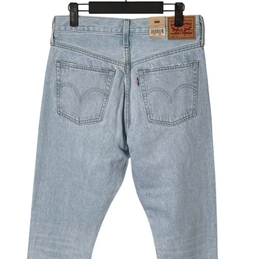 NWT Levi's 501 Skinny Women's Jeans‎ in Light Wash Size 28 x 32
